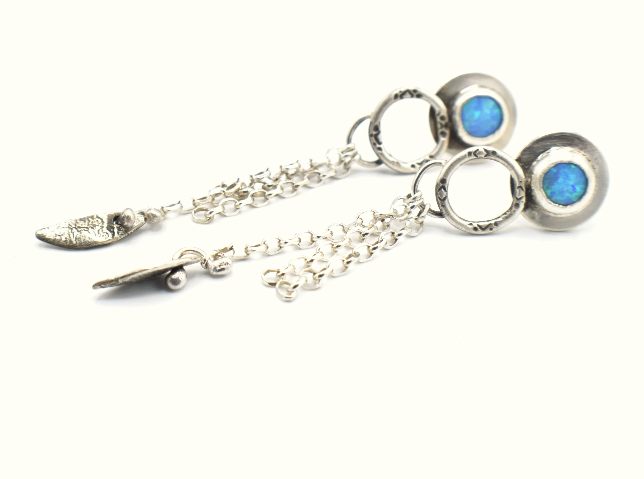 Blue_opal_stud_dangles2.png