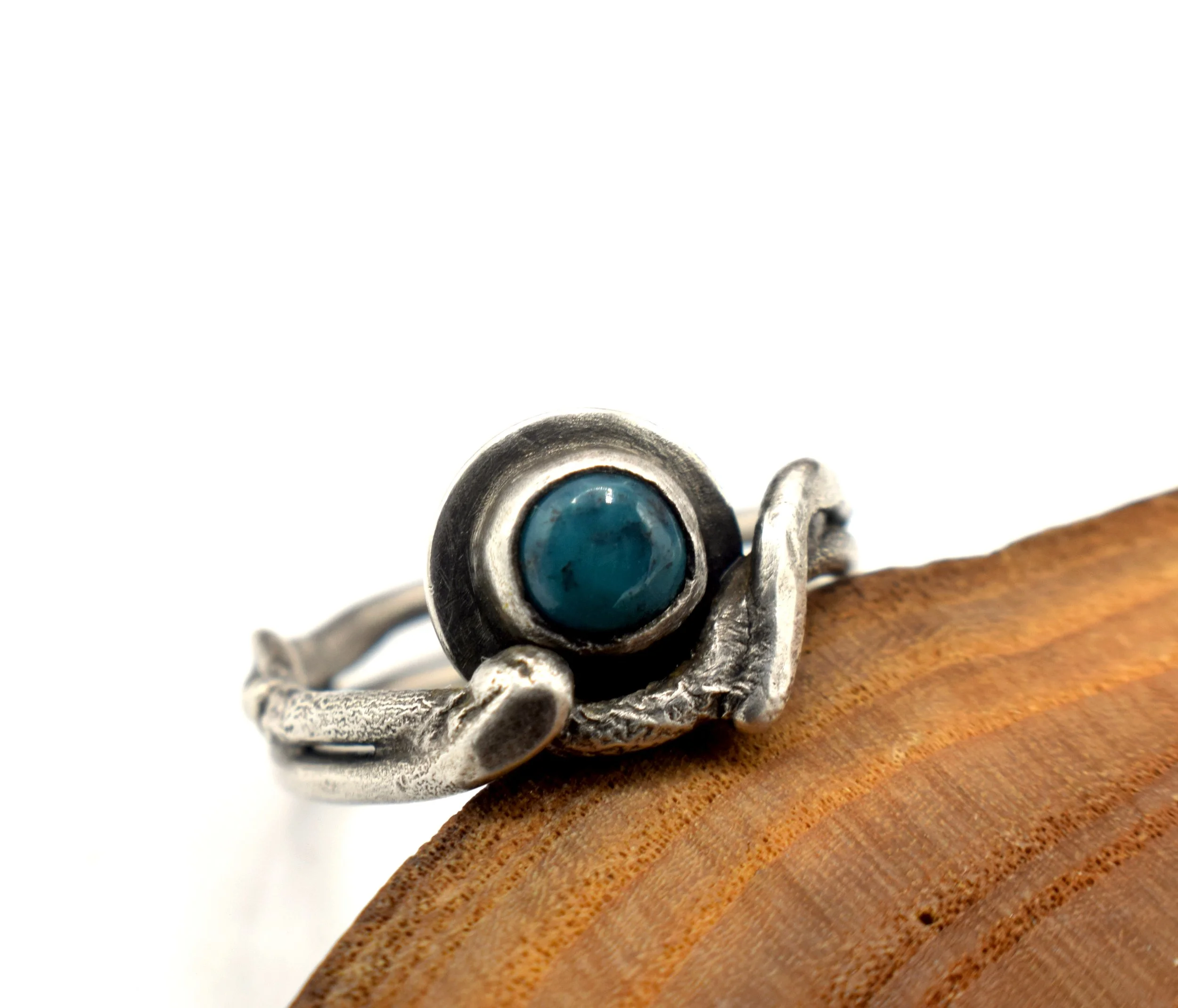 Wild Roots – Oxidized Silver & Turquoise Ring