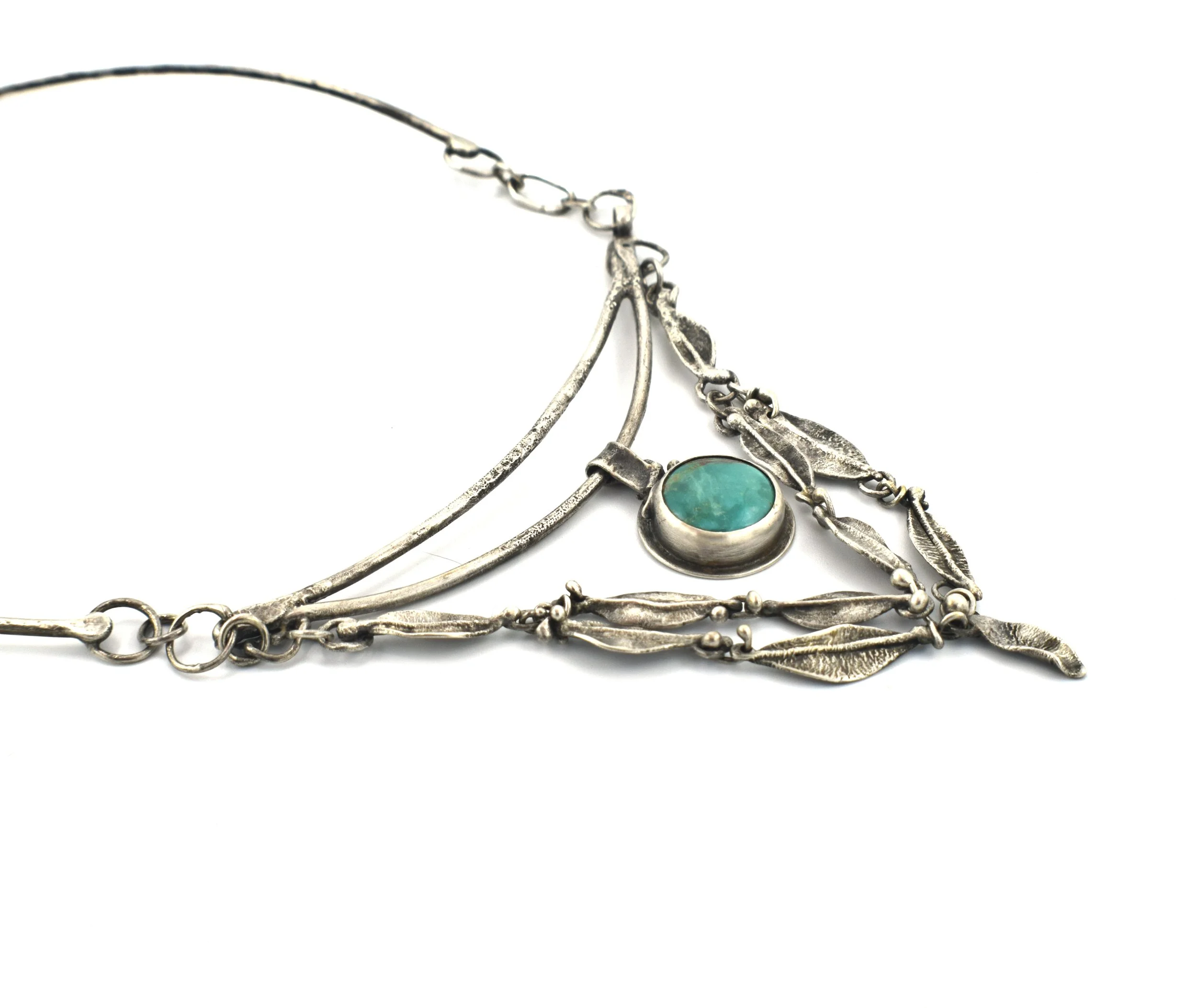 Kingman_Turquoise_statement_necklace_leaves.JPG