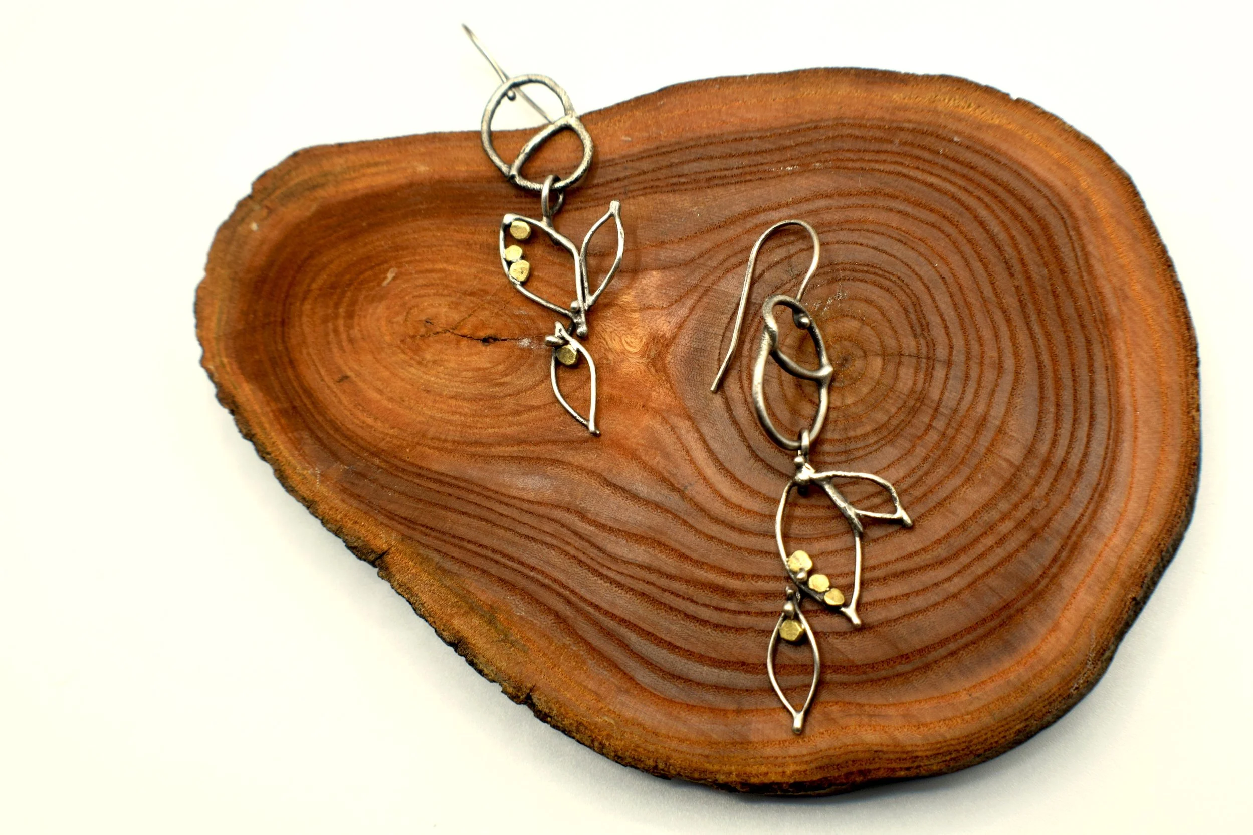 Silver_brass_leaf_dangle_earrings_2_.JPG