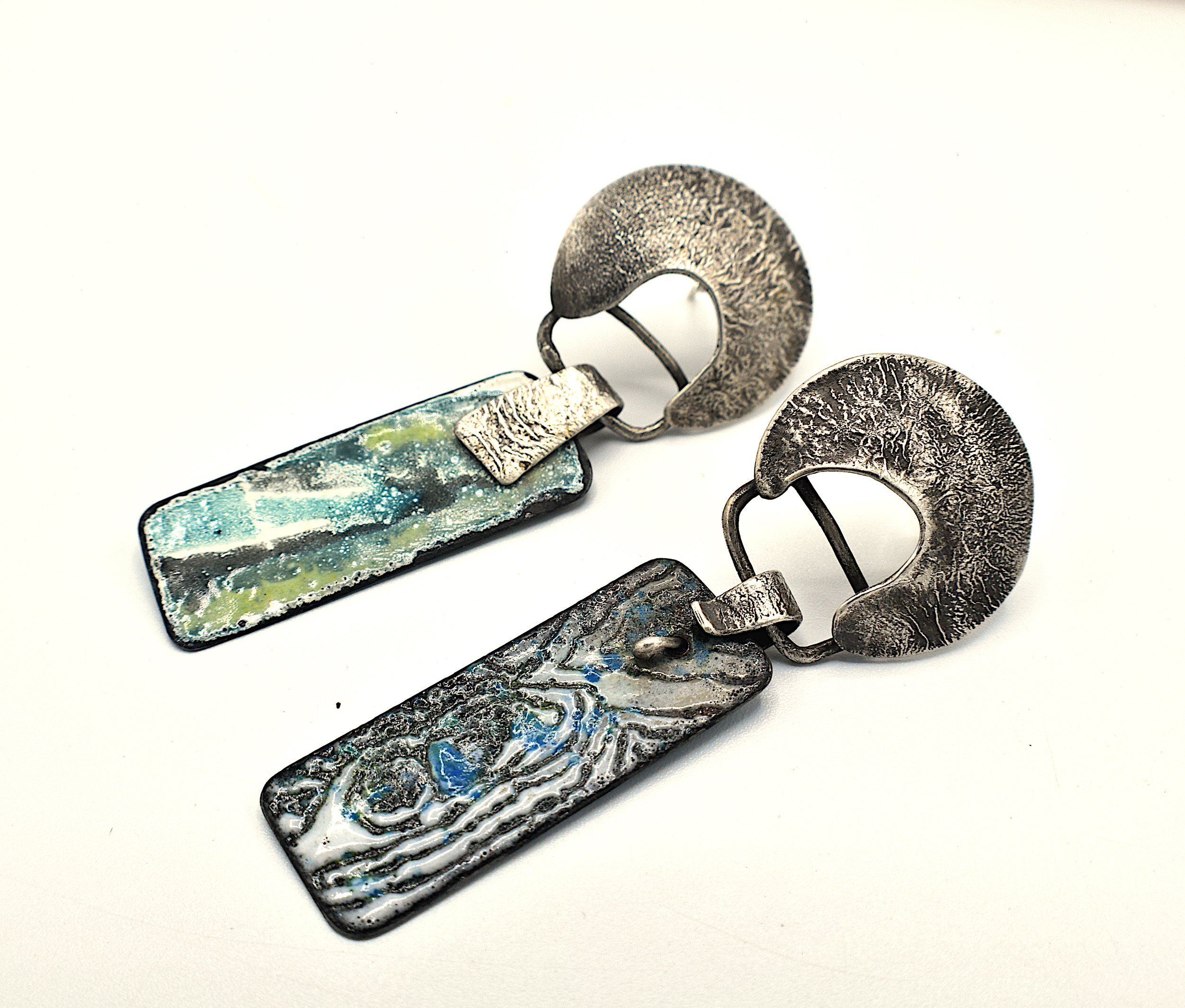 Reversible_reticulated_earrings2.JPG