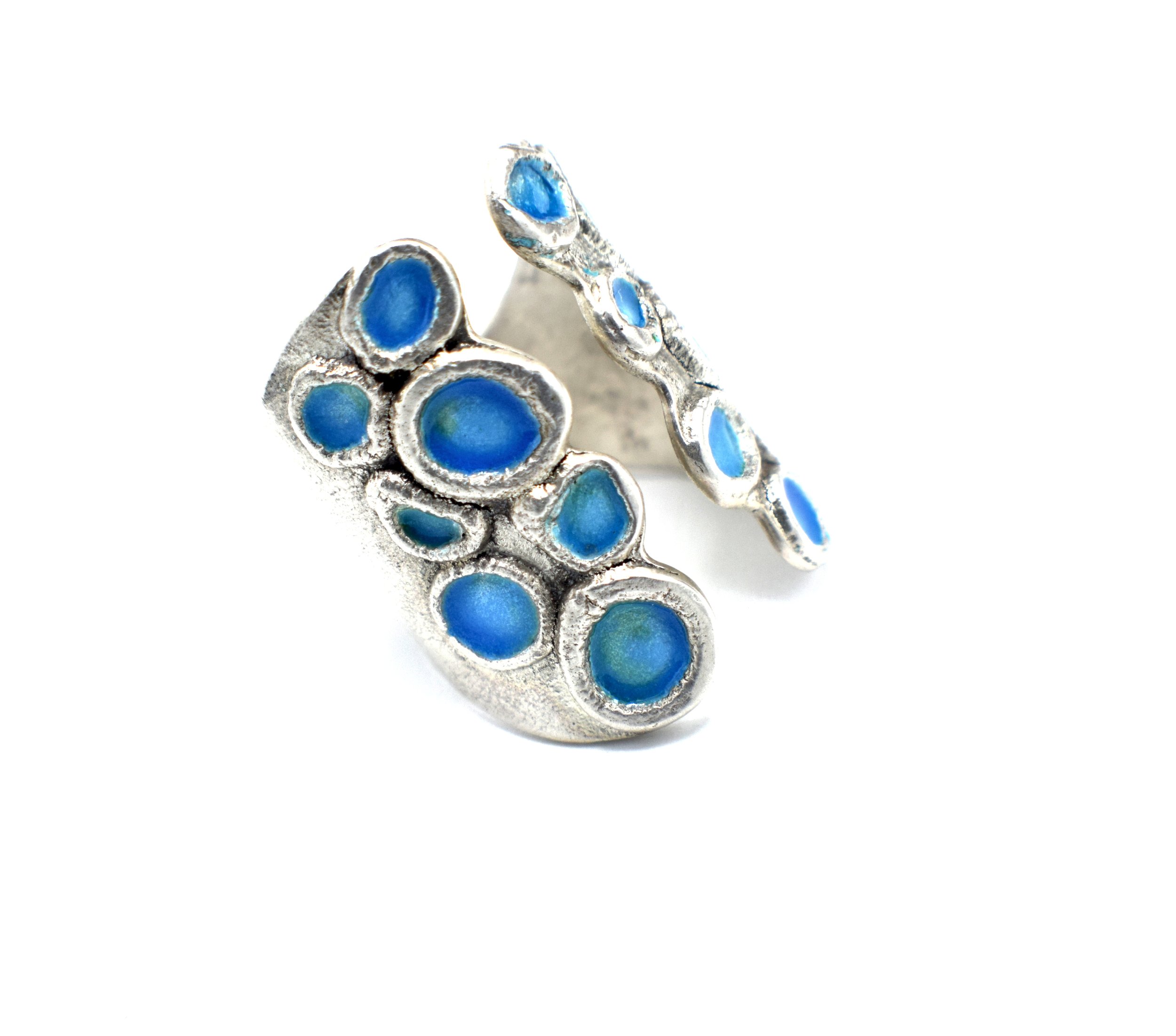 Tide_pools_open_ring.JPG