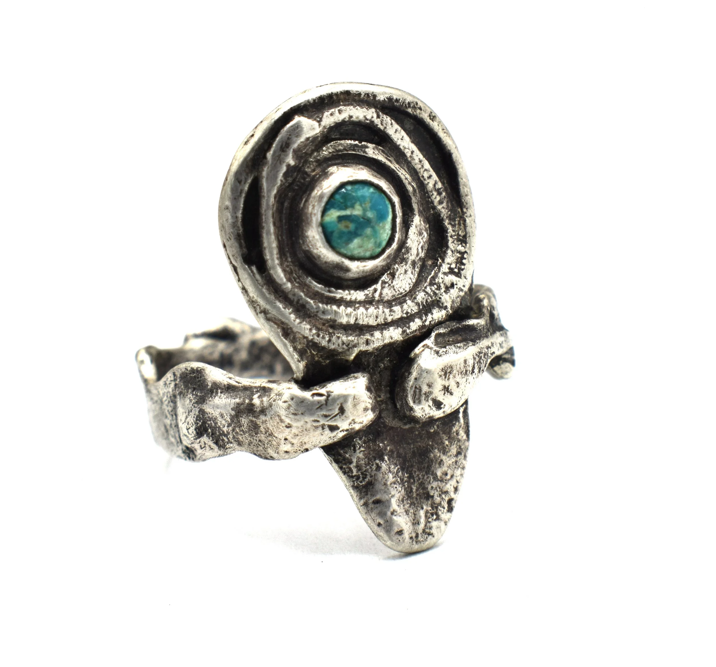 Rustic_lil_turquoise_ring6.JPG