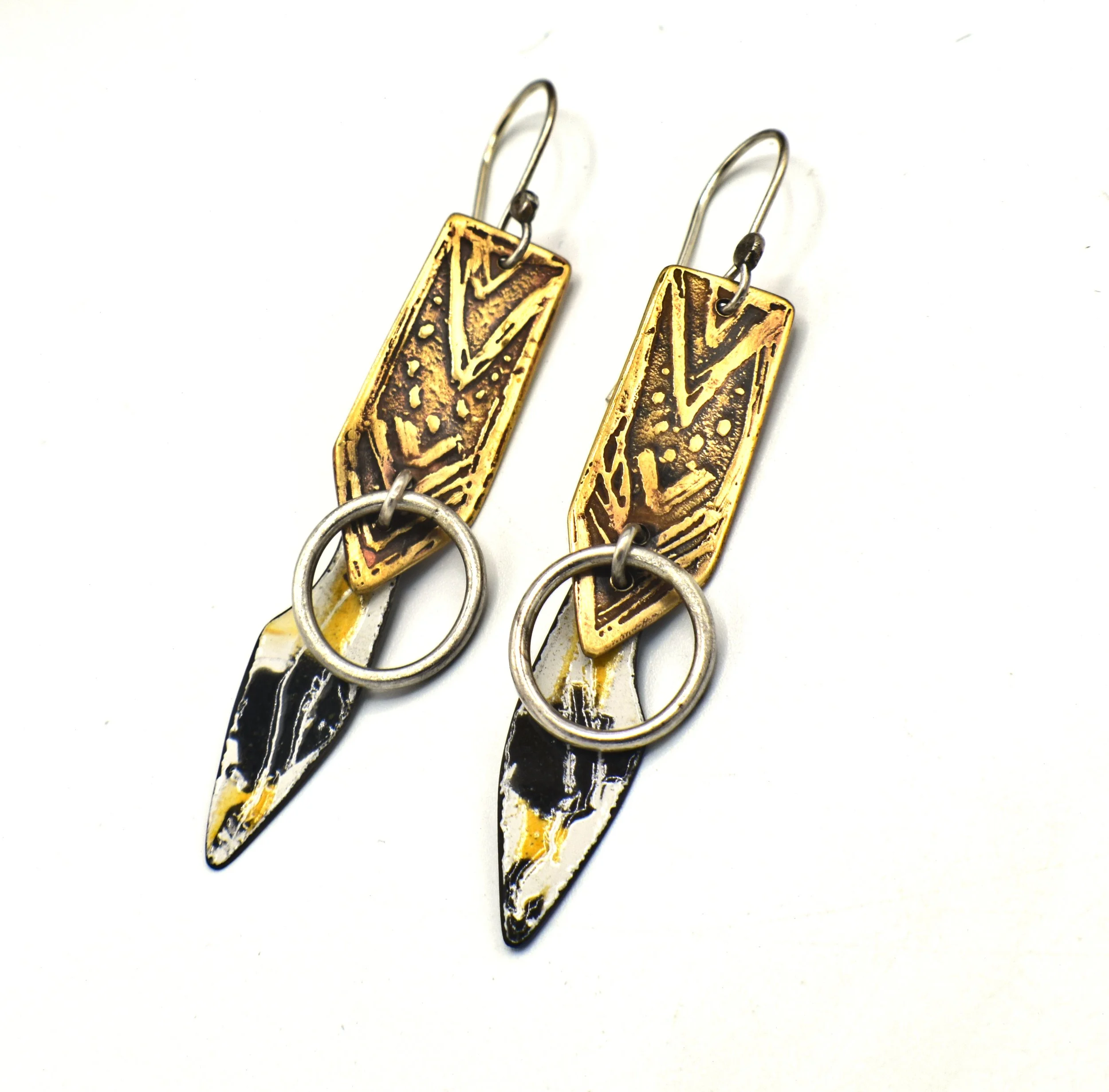 Black_&_Yellow_etch_brass_earrings4.JPG
