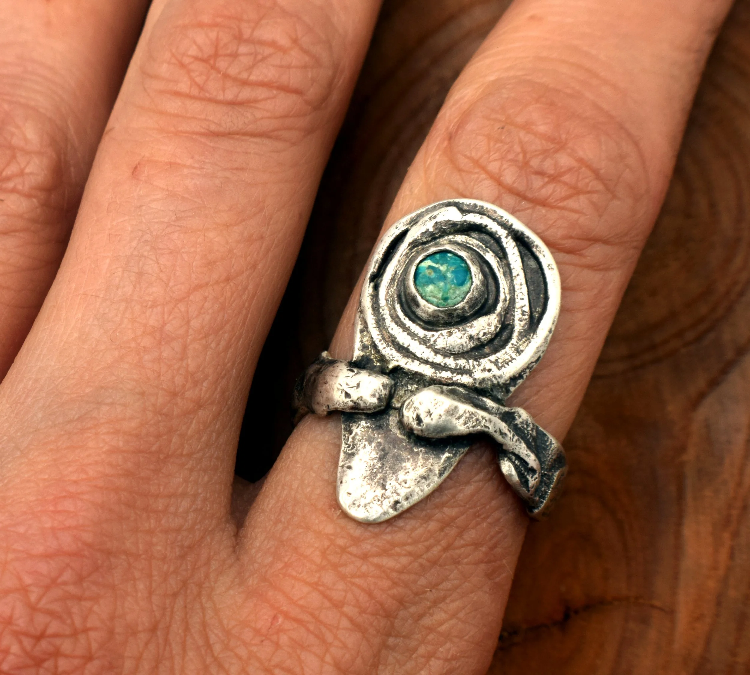 Rustic_lil_turquoise_ring.JPG