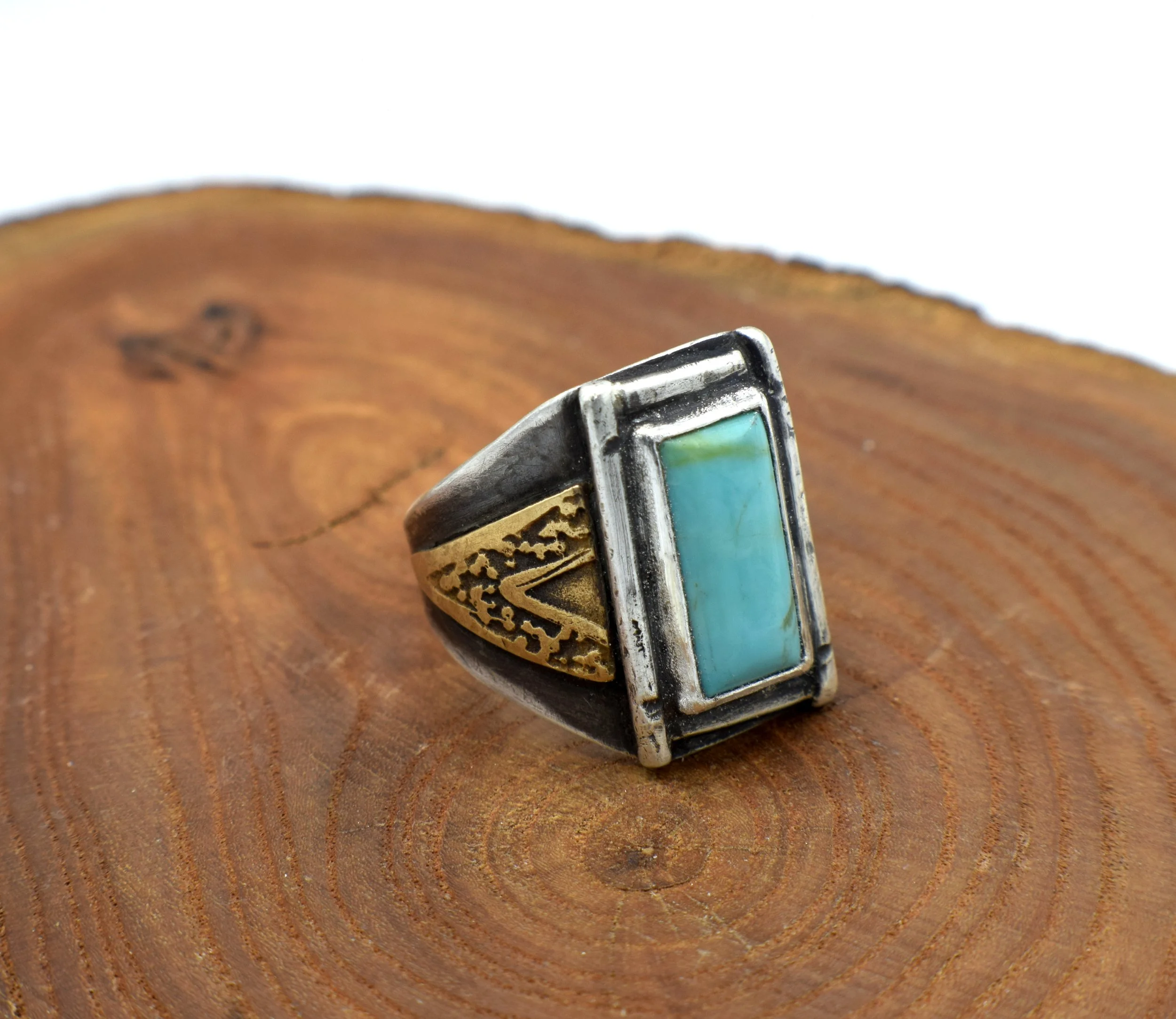 Turquoise_mixed_metal_statement_ring3.JPG