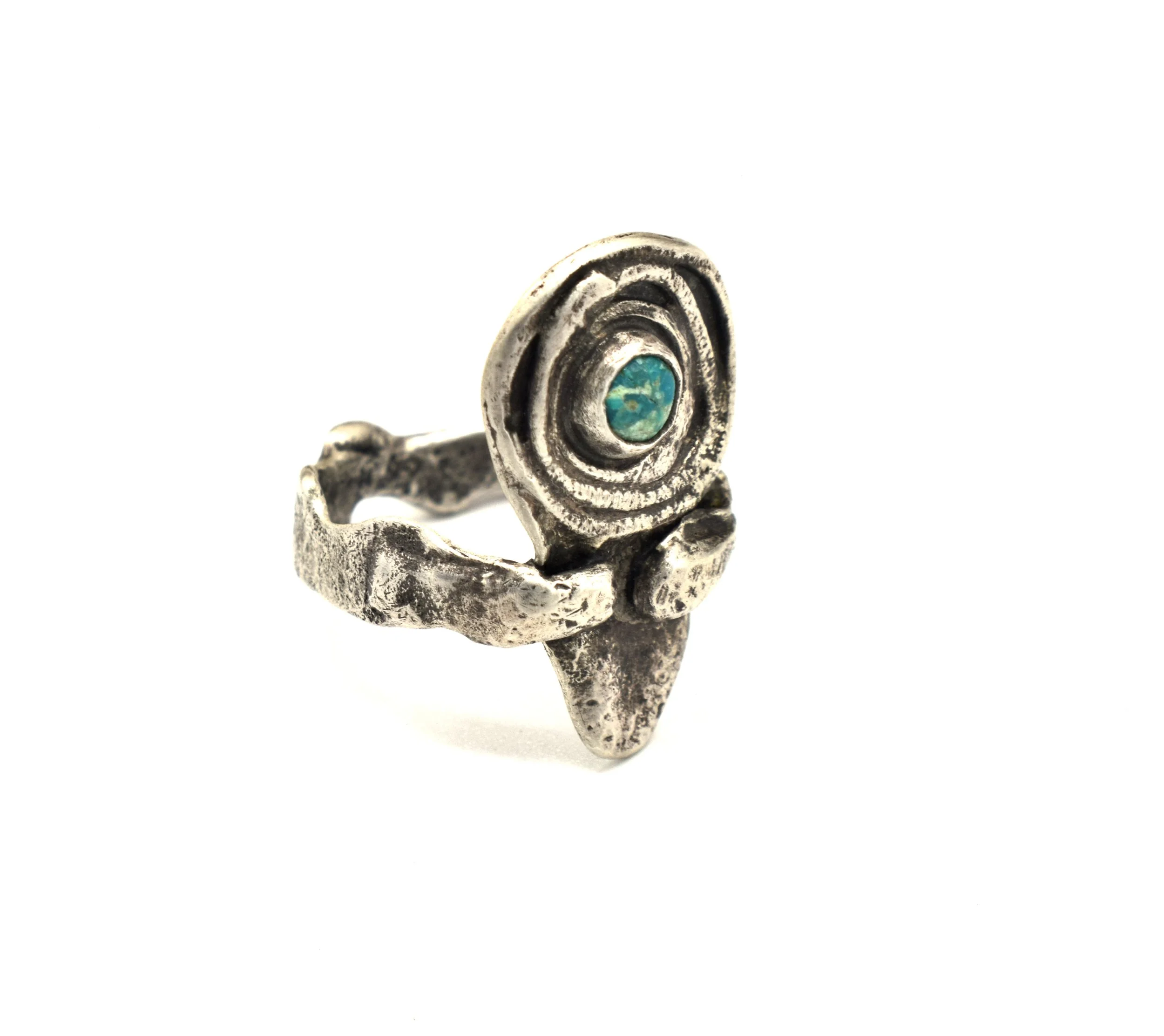 Rustic_lil_turquoise_ring3.JPG