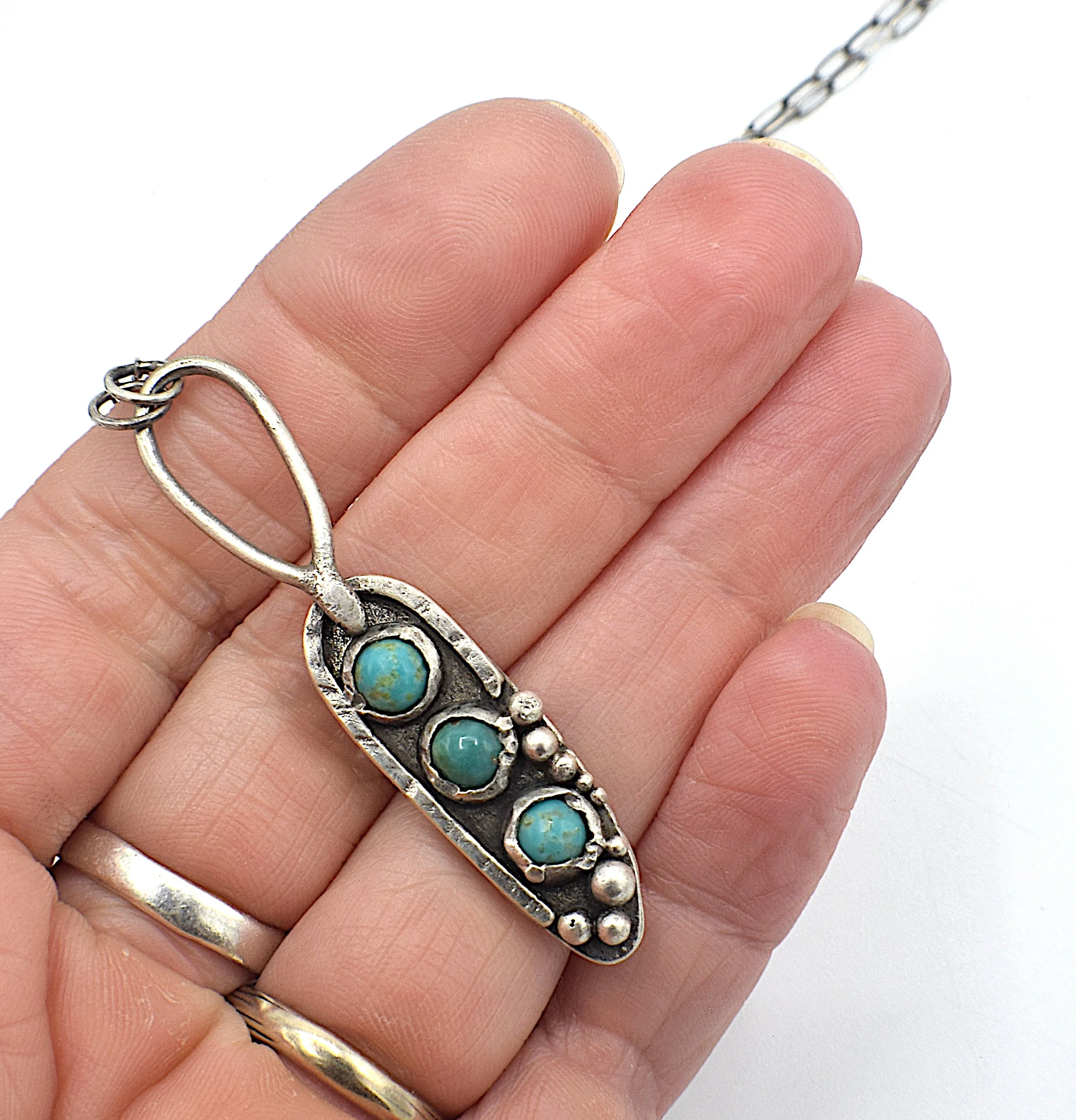 Triple_turquoise_necklace2.JPG