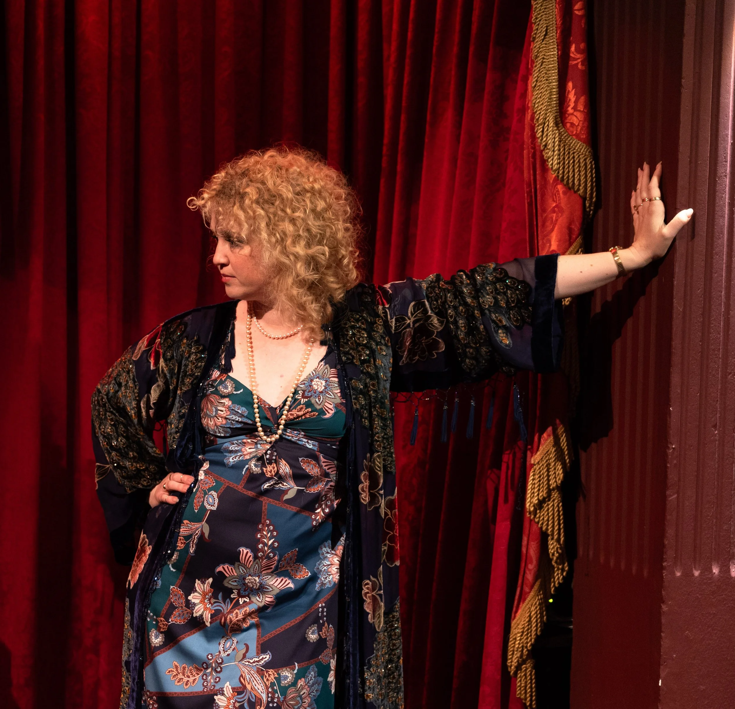 krystyn lambert is a tea leaf reader in los angeles