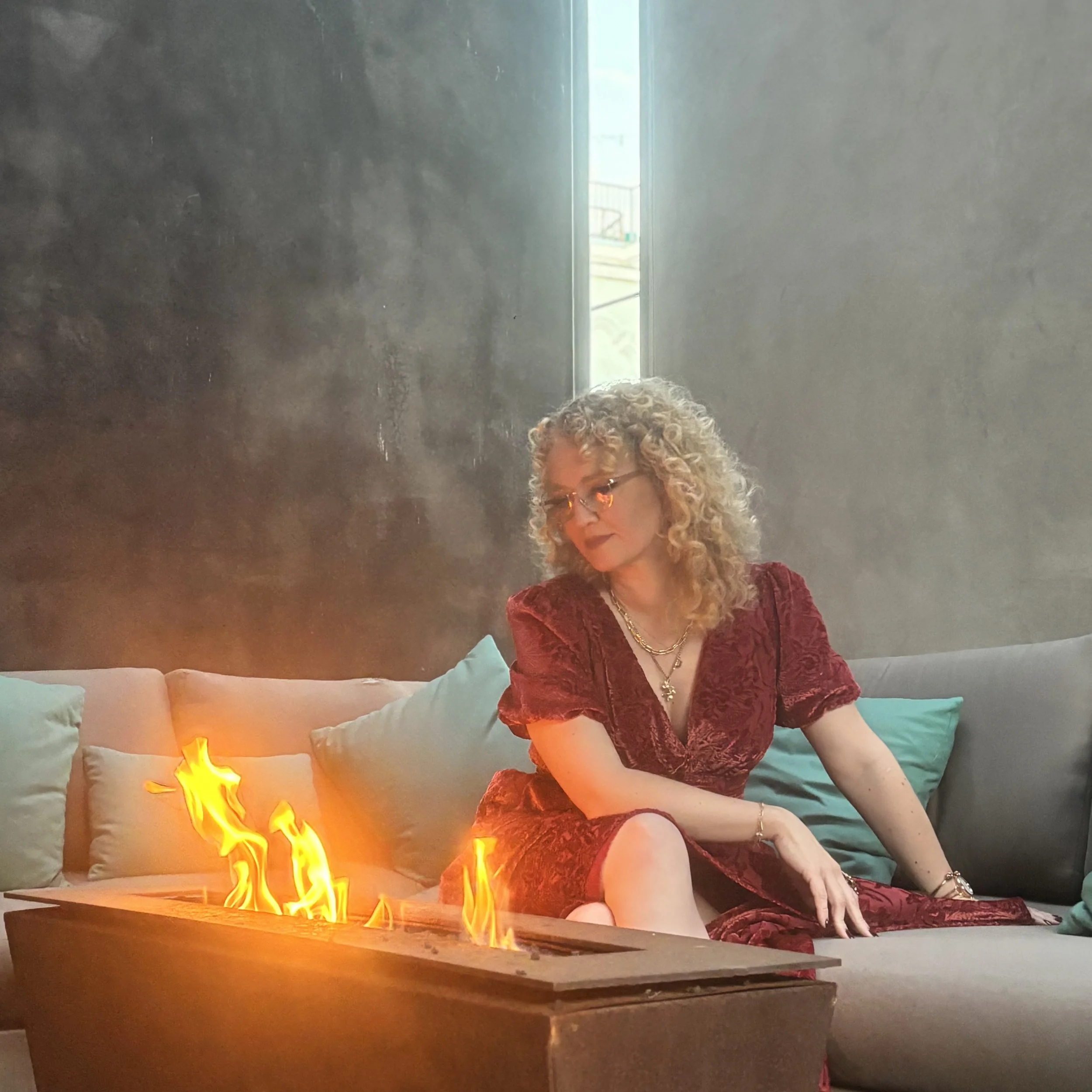 krystyn lambert is an accomplished mentalist in los angeles