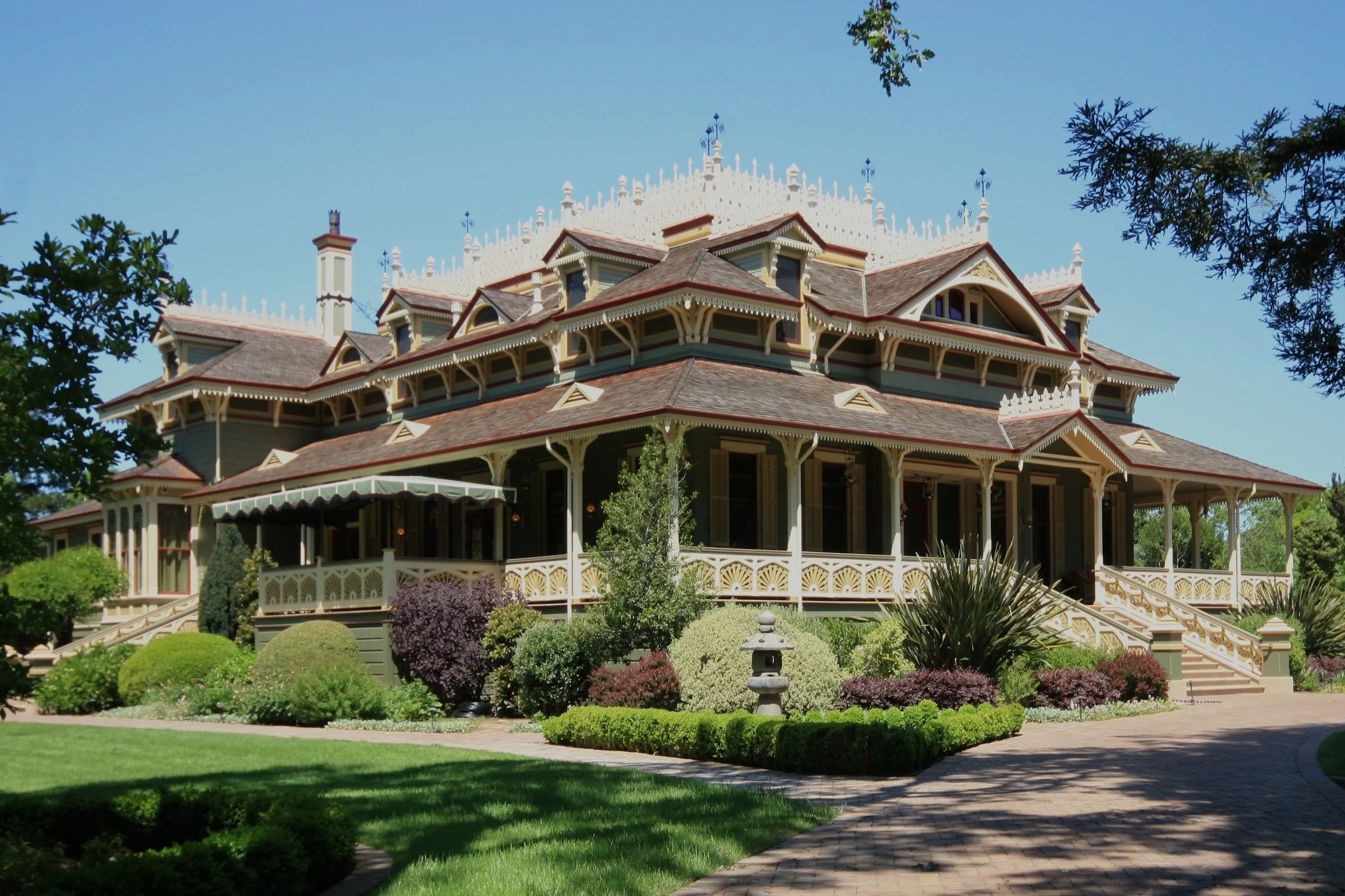 Mansion-1.jpg