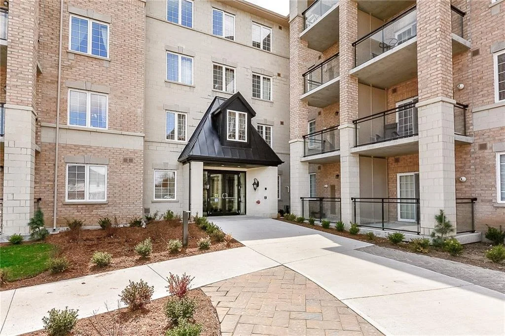 431-1077 Gordon Street, Guelph
