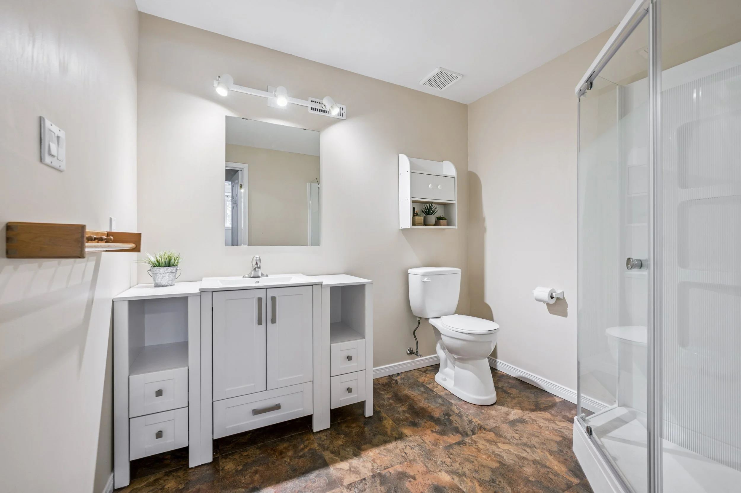 40-Jones Baseline 033.jpg