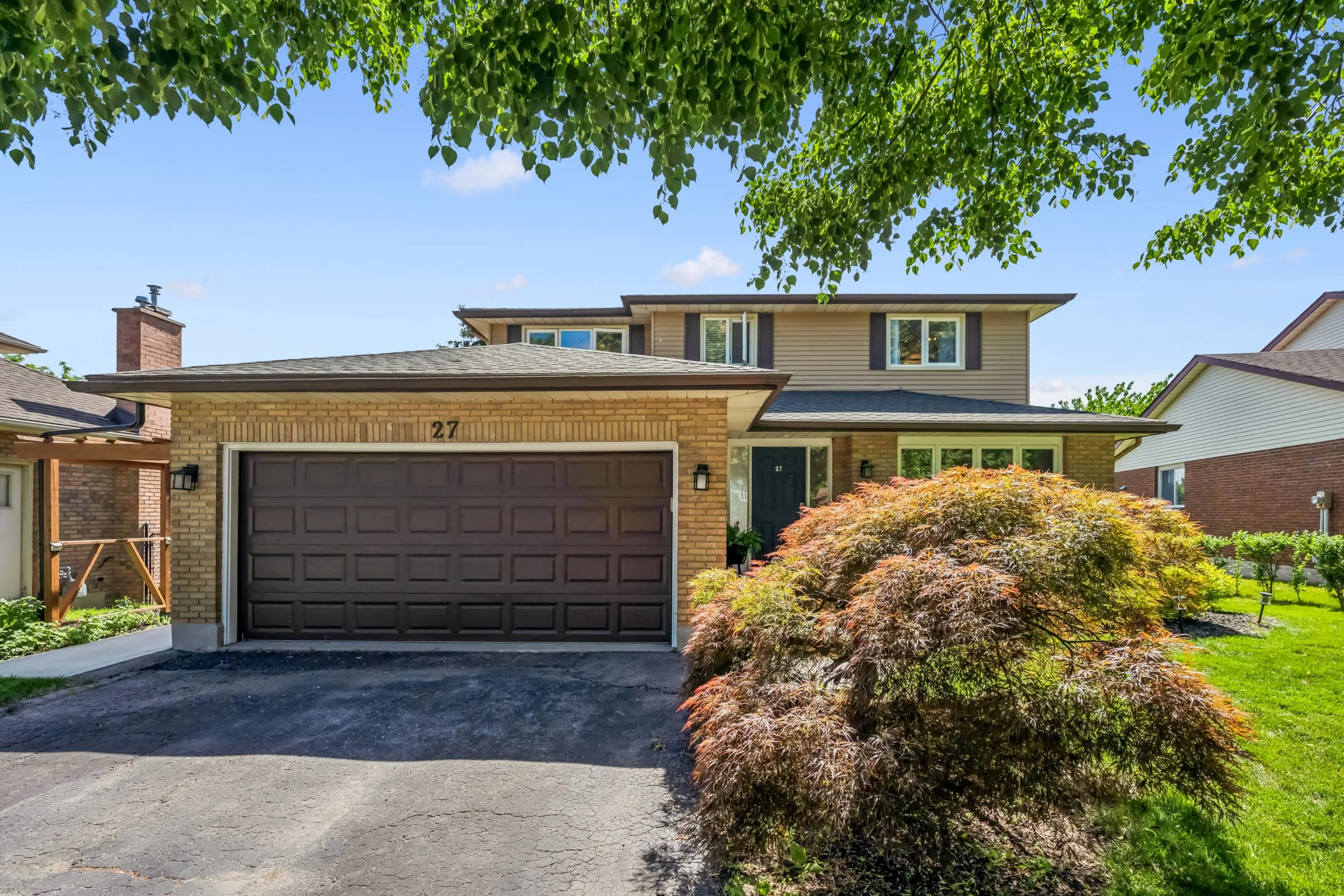 01-Notchwood Ct 001.jpg