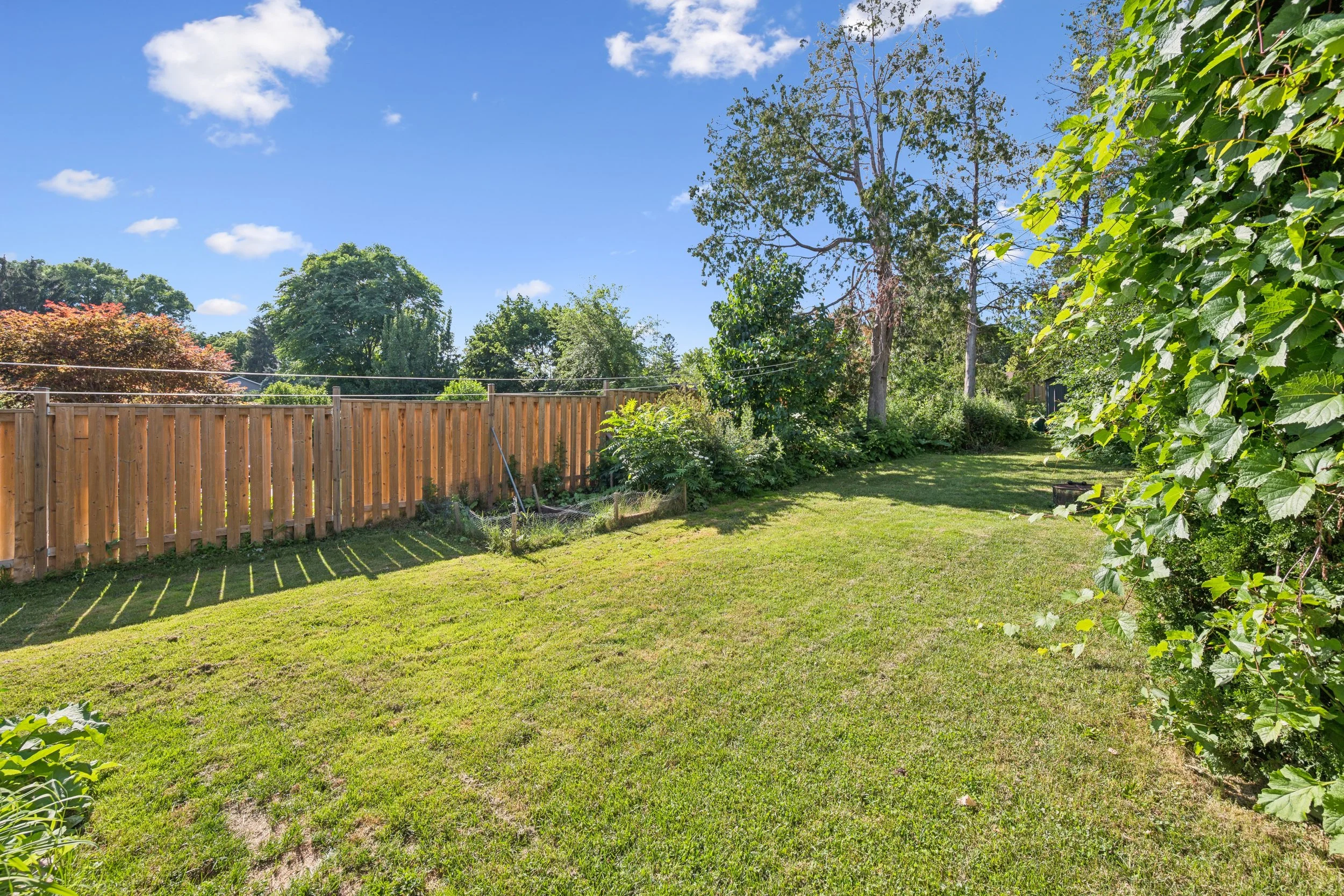 35-Bretz Ave 035.jpg