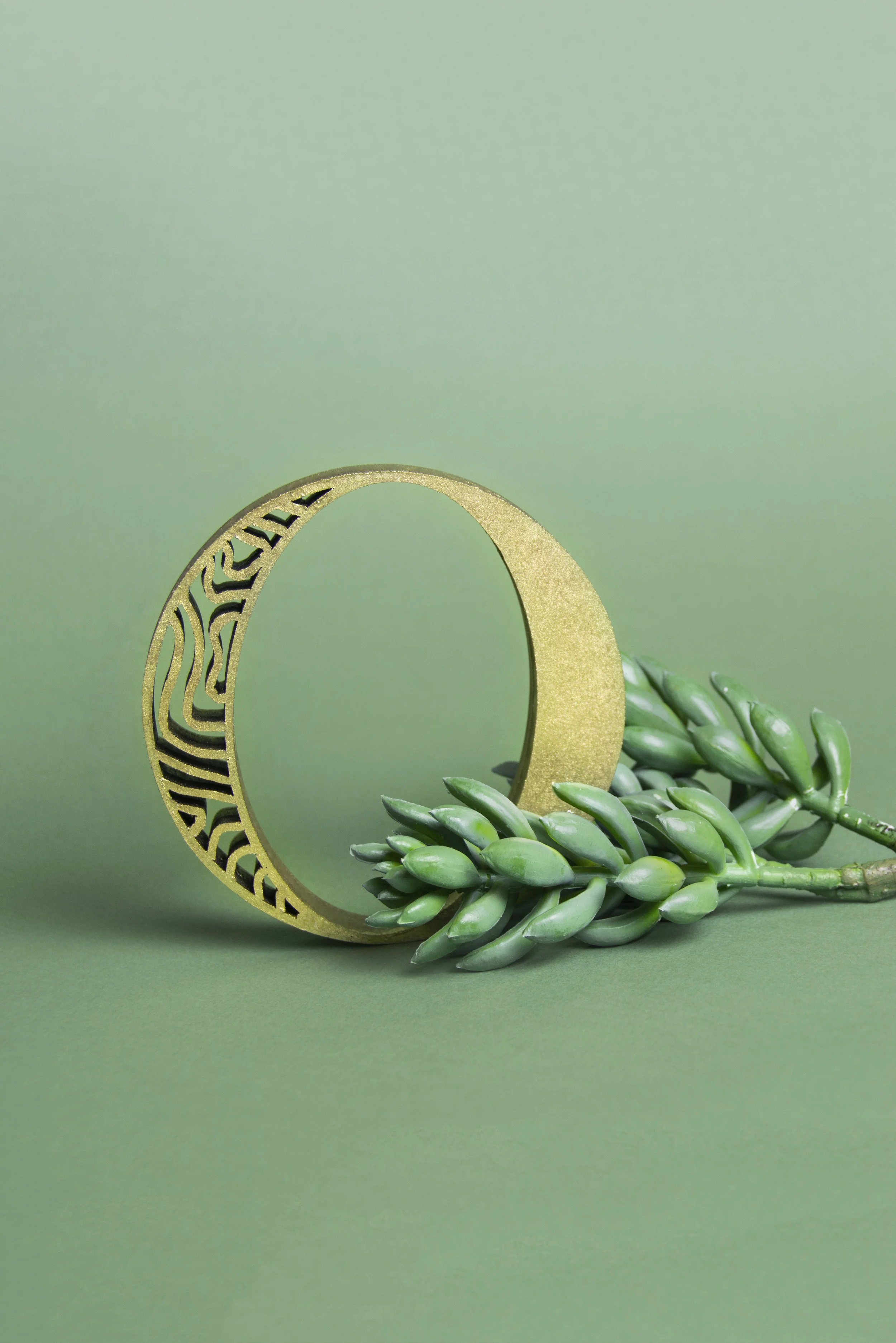 Ommani_Portfolio_03.jpg