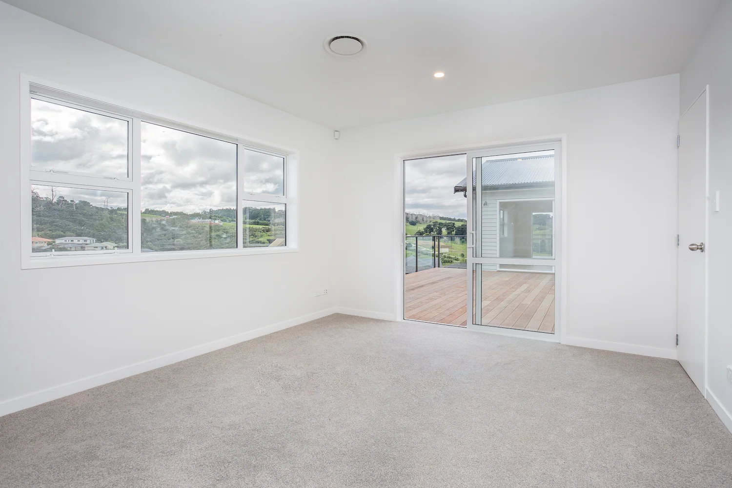 Snells Beach New Build