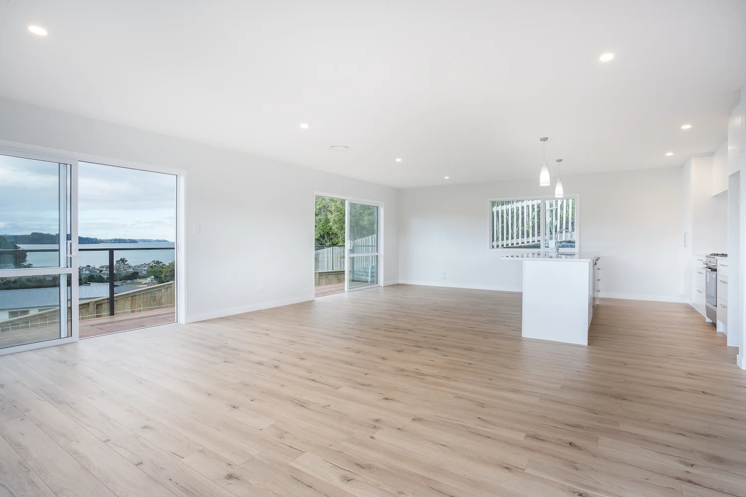 Snells Beach New Build