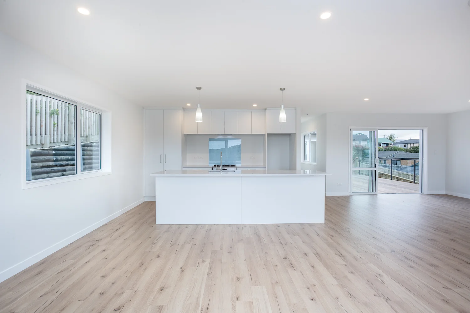Snells Beach New Build