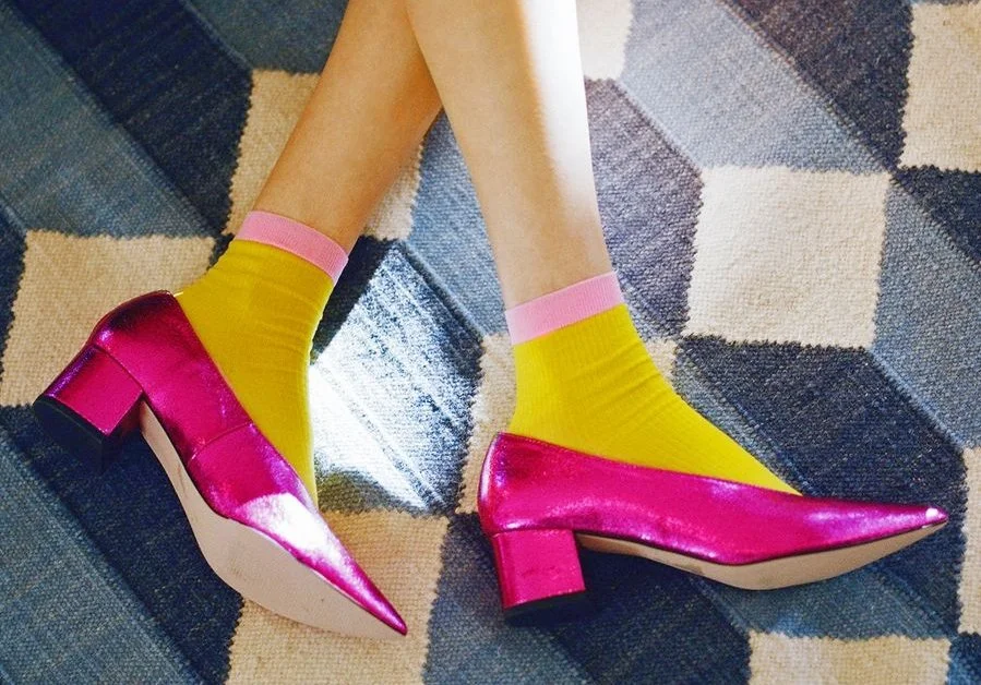 Pinkshoesyellowsocks.jpeg