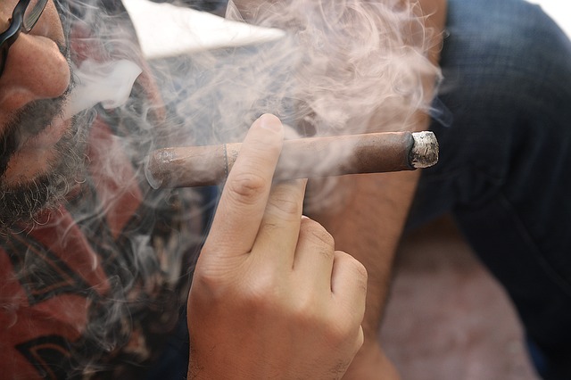 tobacco-1492119_640.jpg