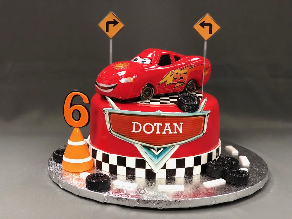 Cars birthday cake, Disney cars birthday, Disney cars cake