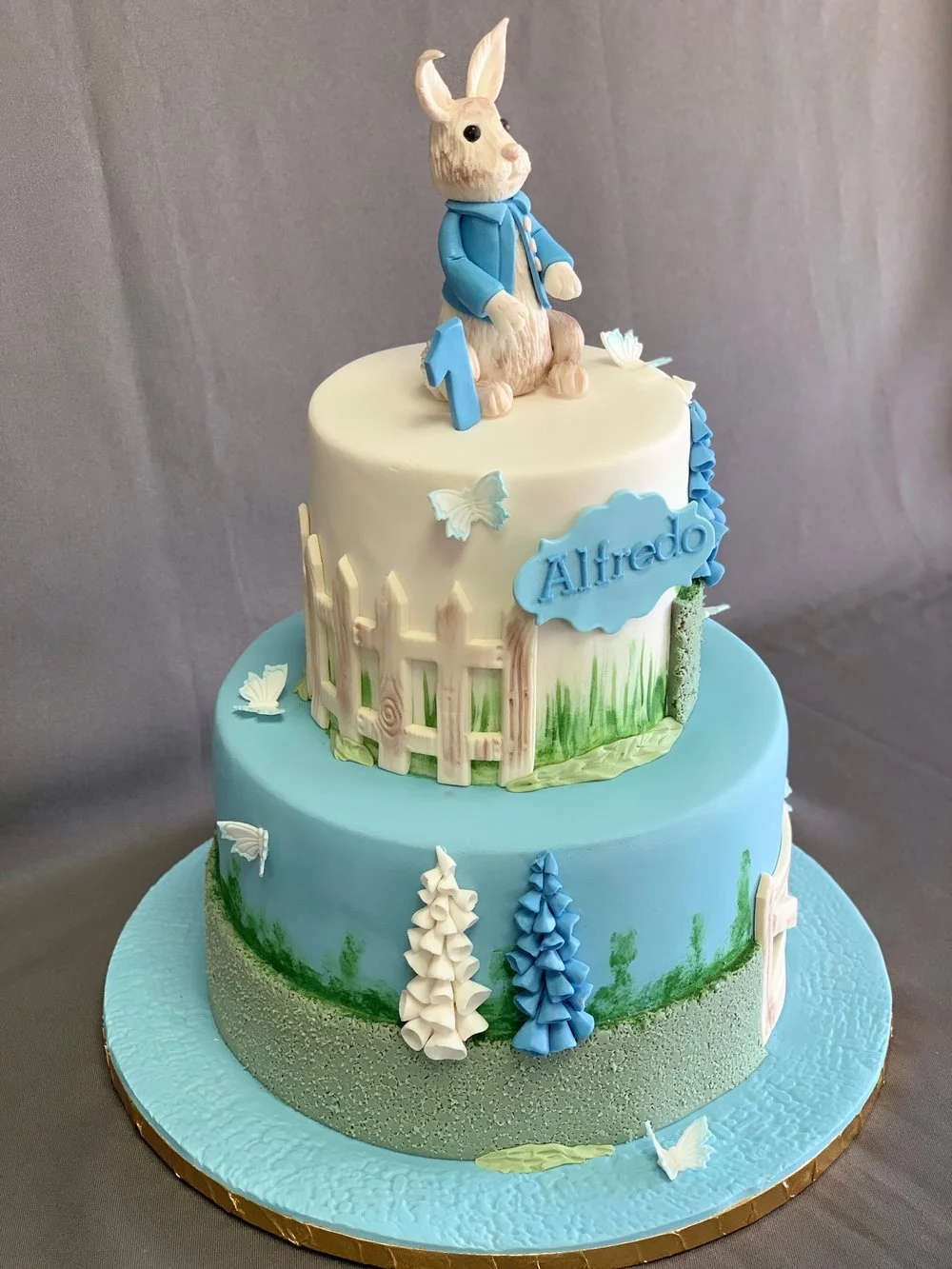 Peter Rabbit 1st Birthday Cake — Skazka Cakes
