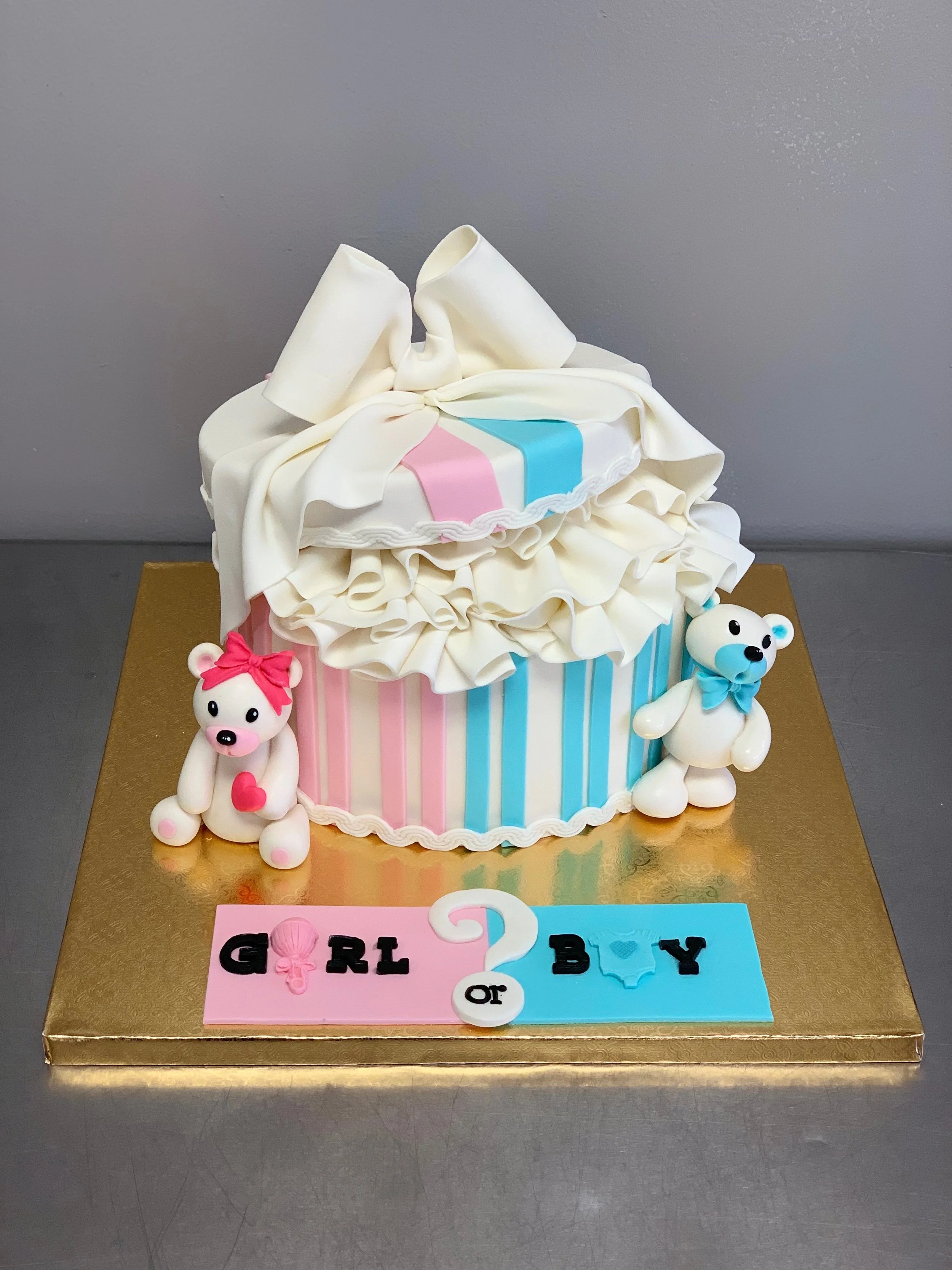 Gender Reveal Cake — Skazka Cakes