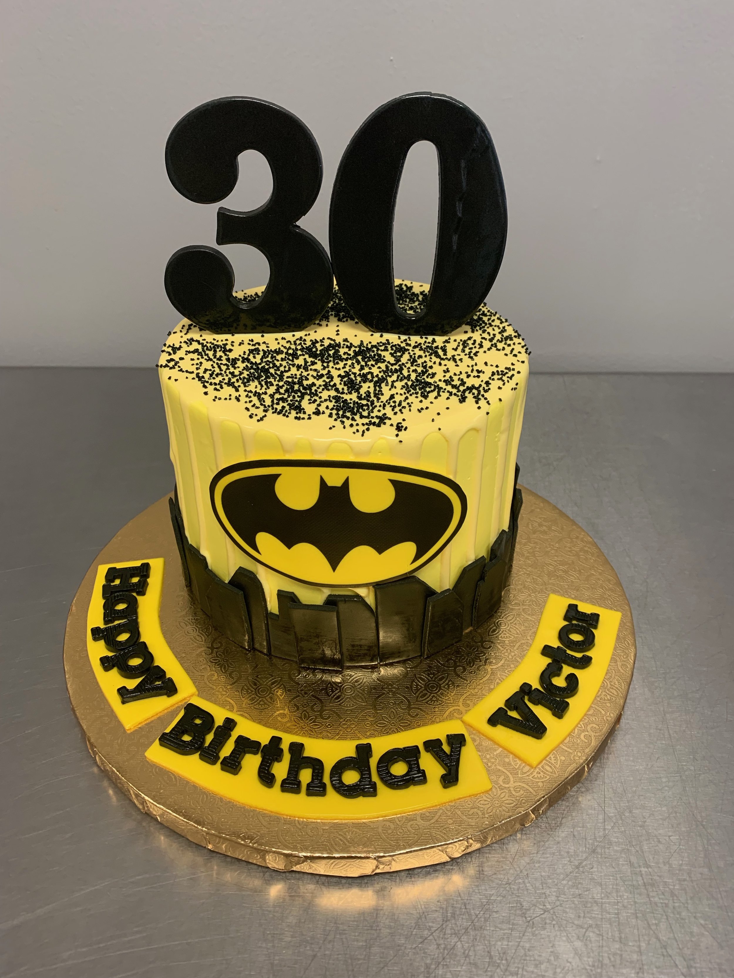 Write Name on Batman Birthday Photo Cake For Kids