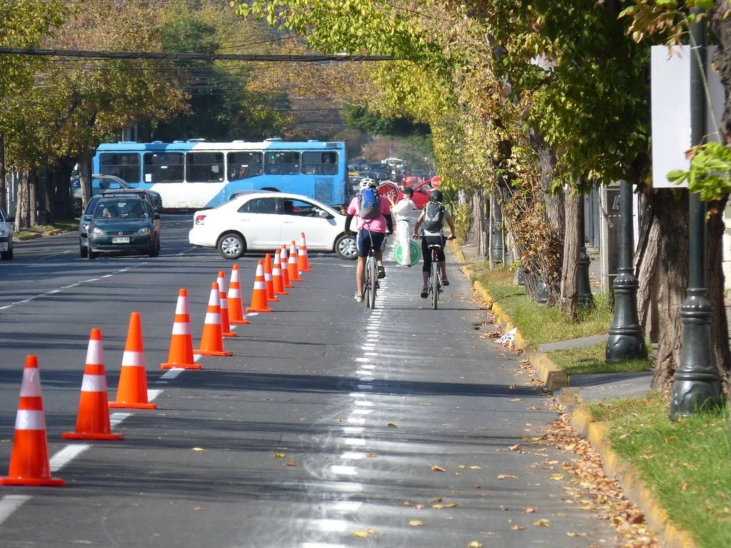 ciudad-emergente-ciclovia-exp-3.jpg