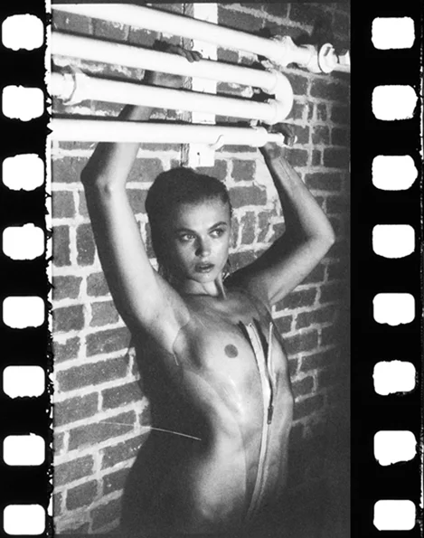 b5e88347ae92db53-unnamed-26 copy.jpg