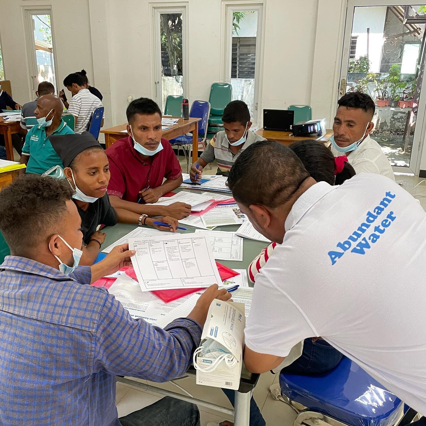 #BTS of some successful vendor training in Timor Leste for our ongoing project with @ewb_australia &amp; @ouranu 😊🎓

&lrm; &lrm; &lrm; &lrm; &lrm; &lrm; &lrm; &lrm; &lrm; &lrm; &lrm; &lrm; &lrm; &lrm; &lrm; &lrm; &lrm; &lrm;
Our AW team trained 18 