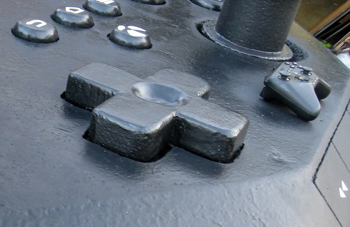 Actual controller shown for comparison