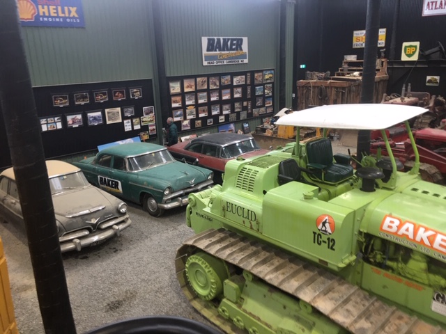 Ross Bros Muscle Car Garage