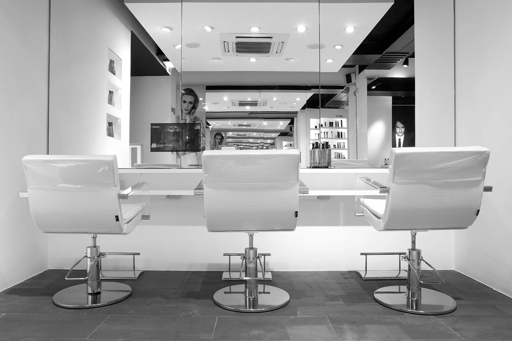 AntonBeill_HairSalon_LX_002.jpg