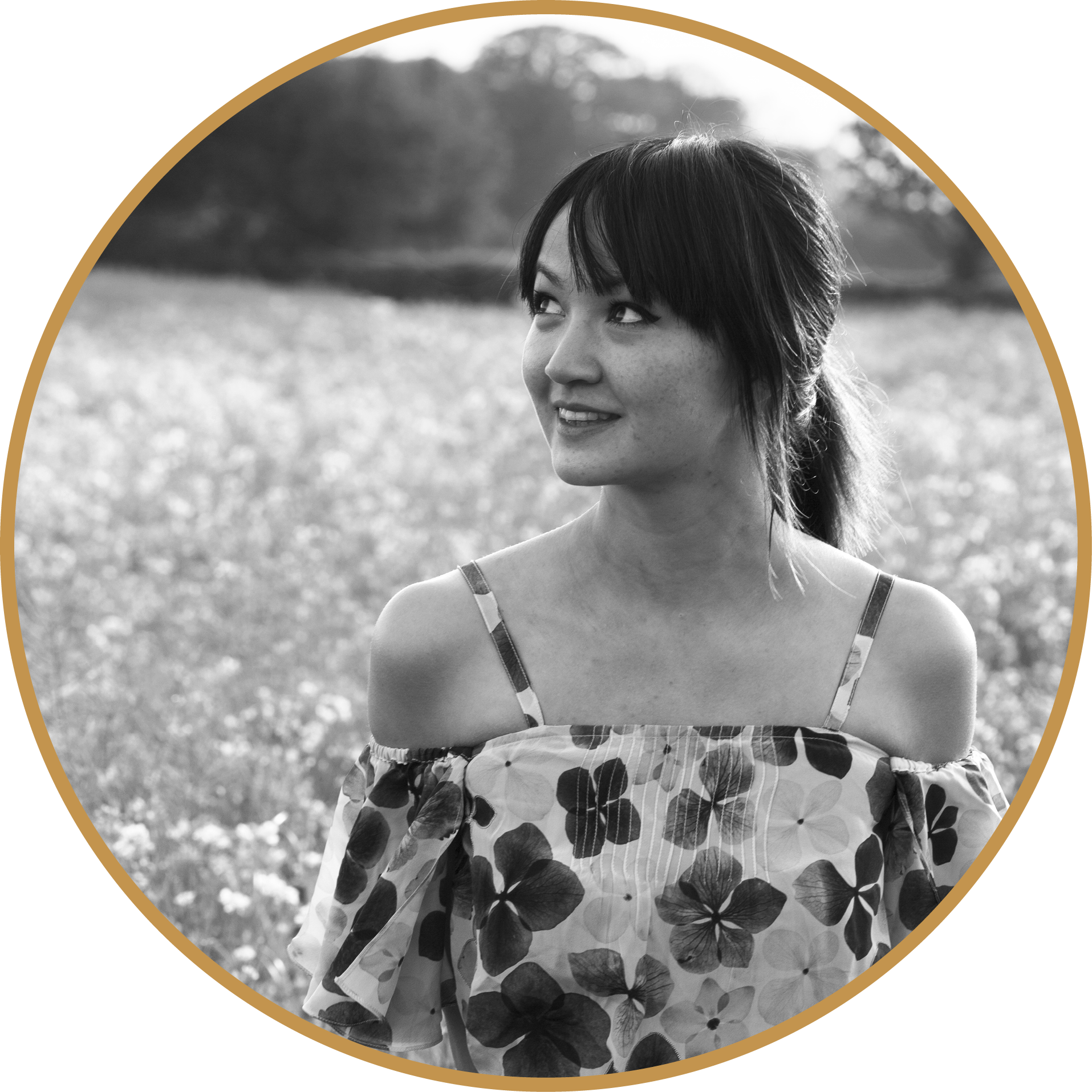 H.Ahpornsiri 1 - black & white - circle.png