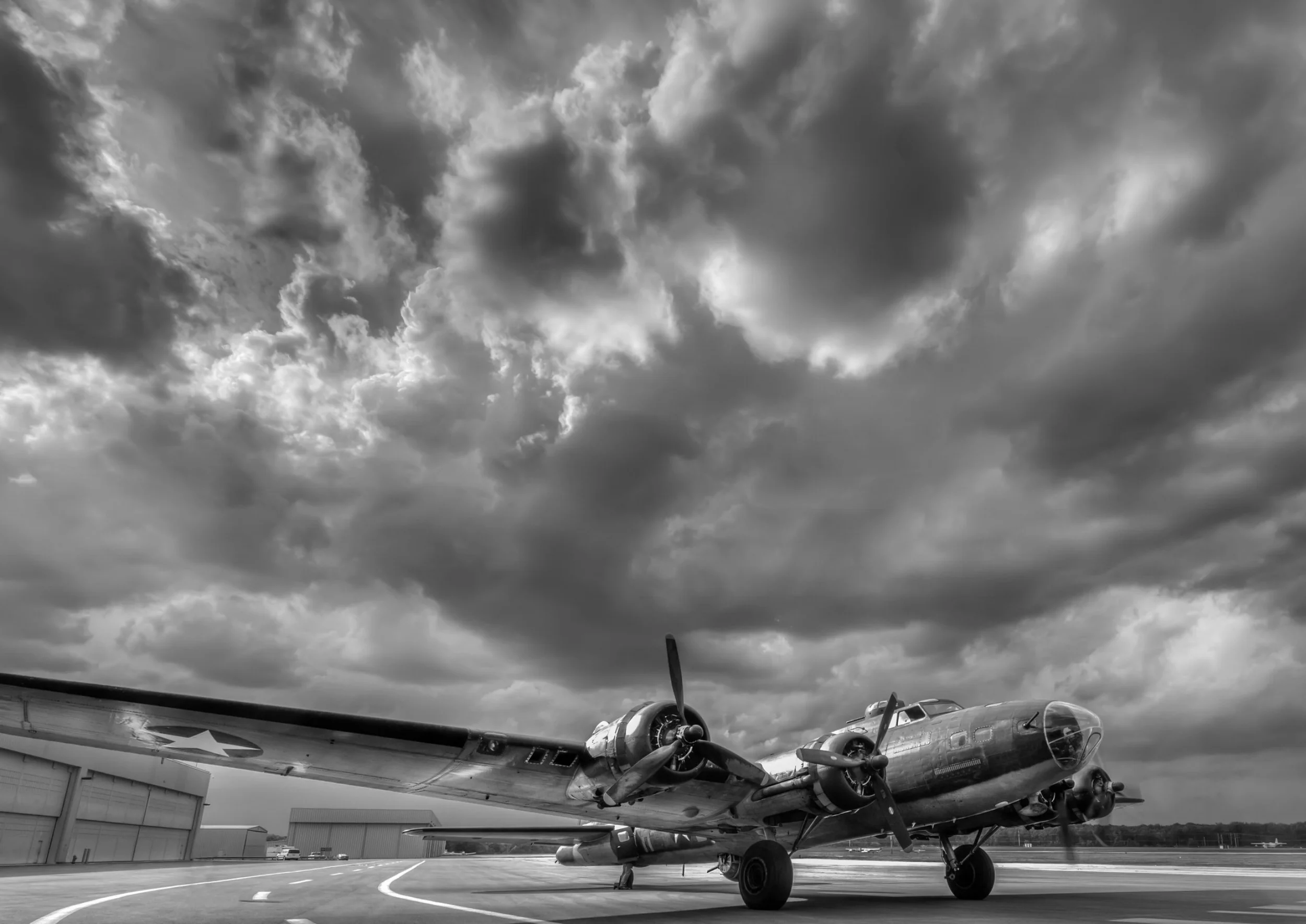 B-17WorldWar2Bomber.jpg