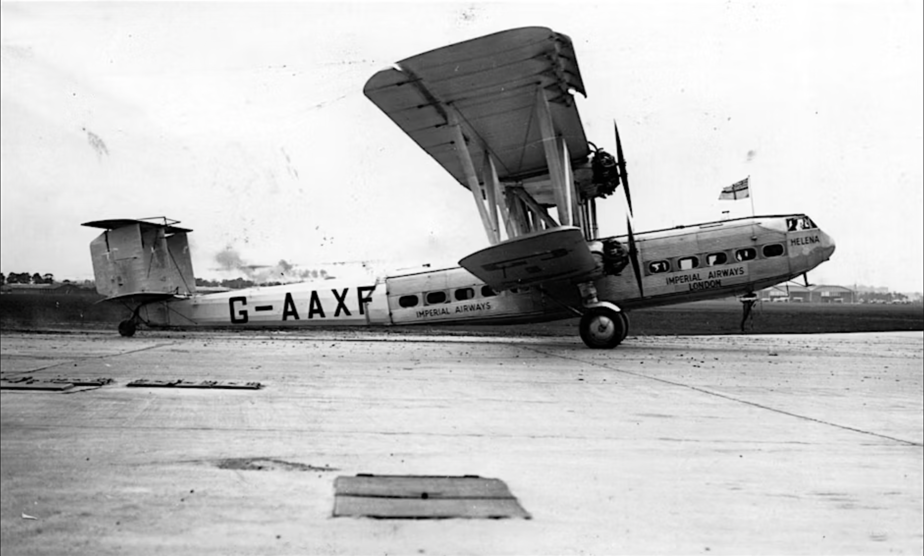 SALON NO.121: London's Forgotten Aerodromes