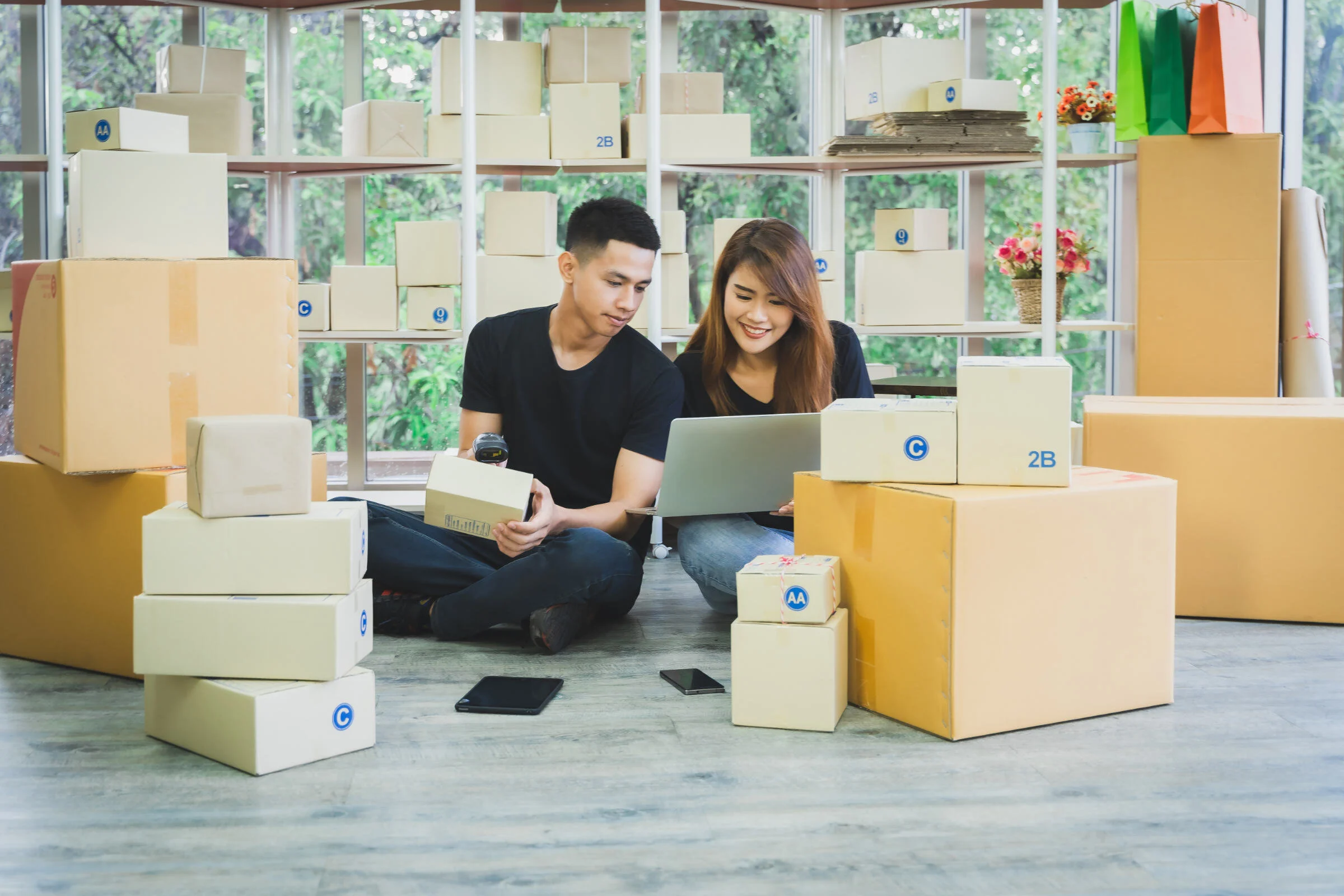 couple ecomm seller.jpg