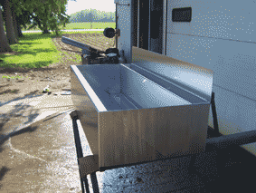 Stainless-Sink-1.gif
