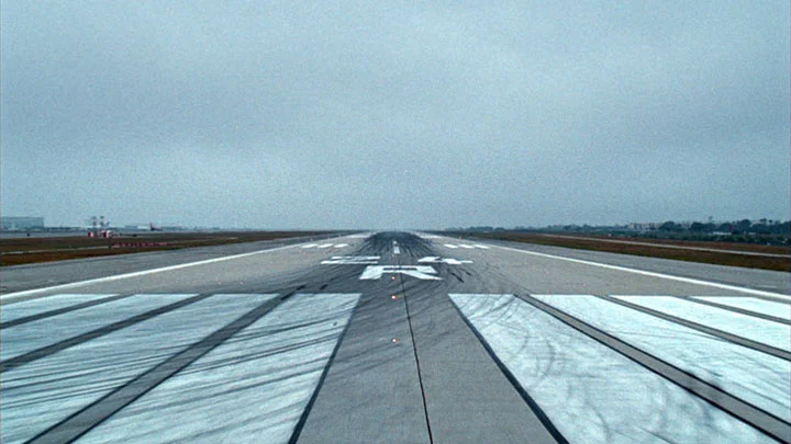 Single-channel video installation. Color, sound. 2m40m, loop.