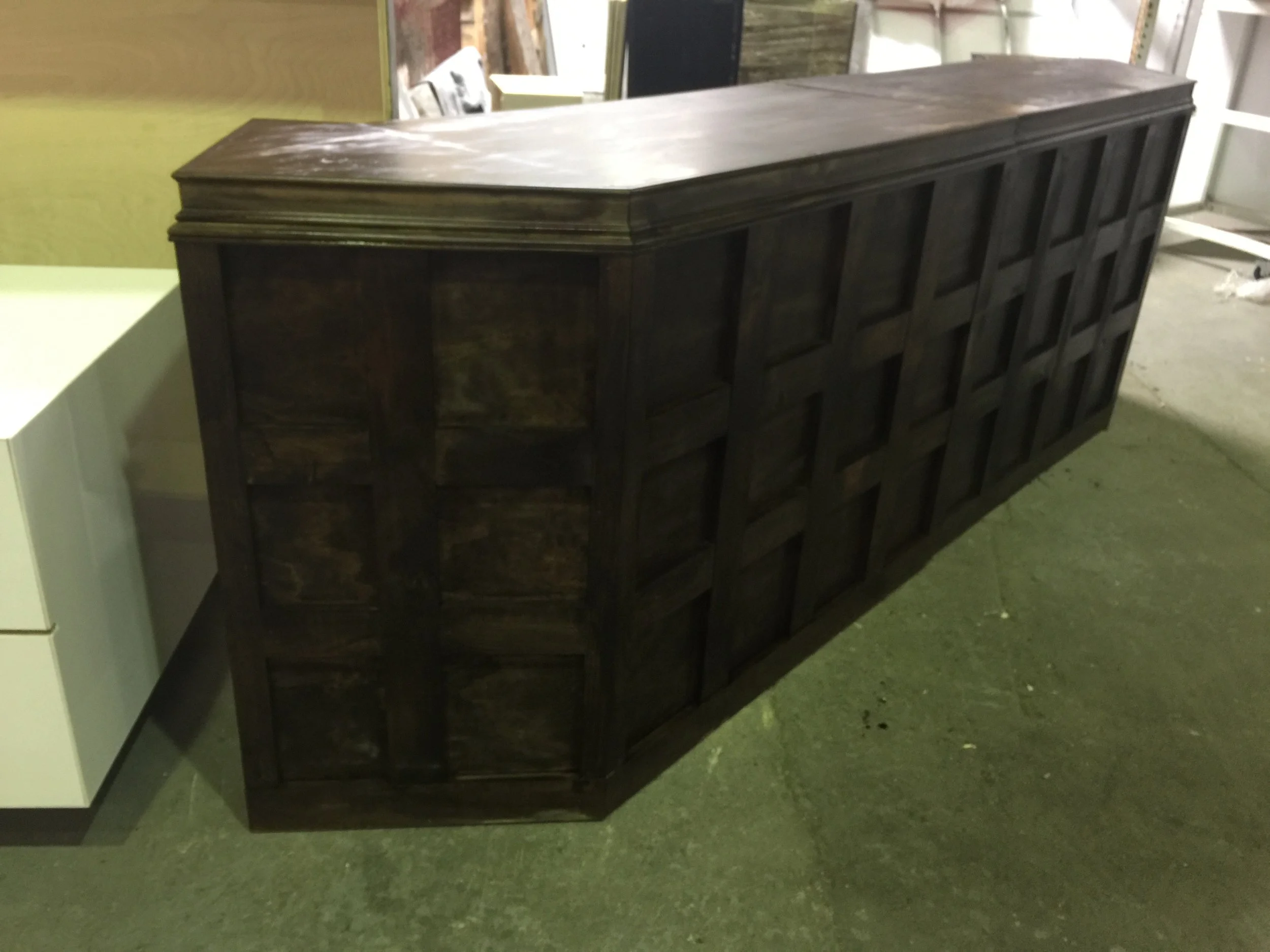 Mahogany Panel Bar