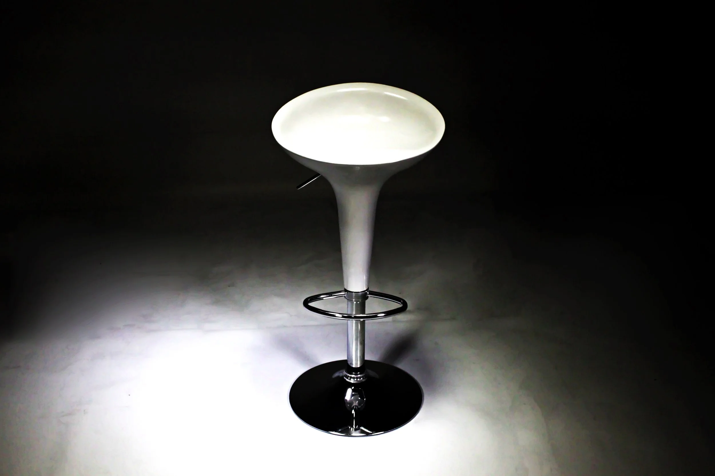 Scoop Stool