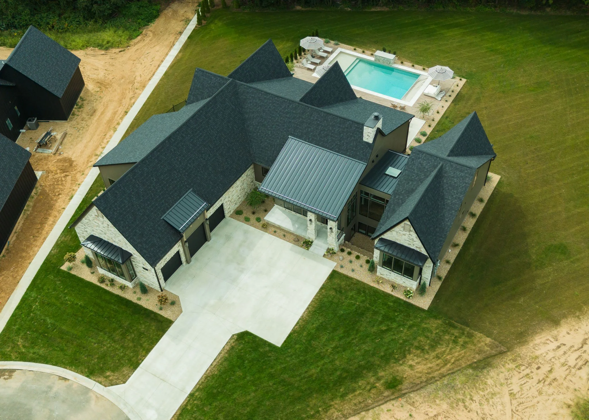 DJI_20260910115343_0117_D-2.jpg
