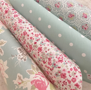 Garden Party Napkins close up.jpeg