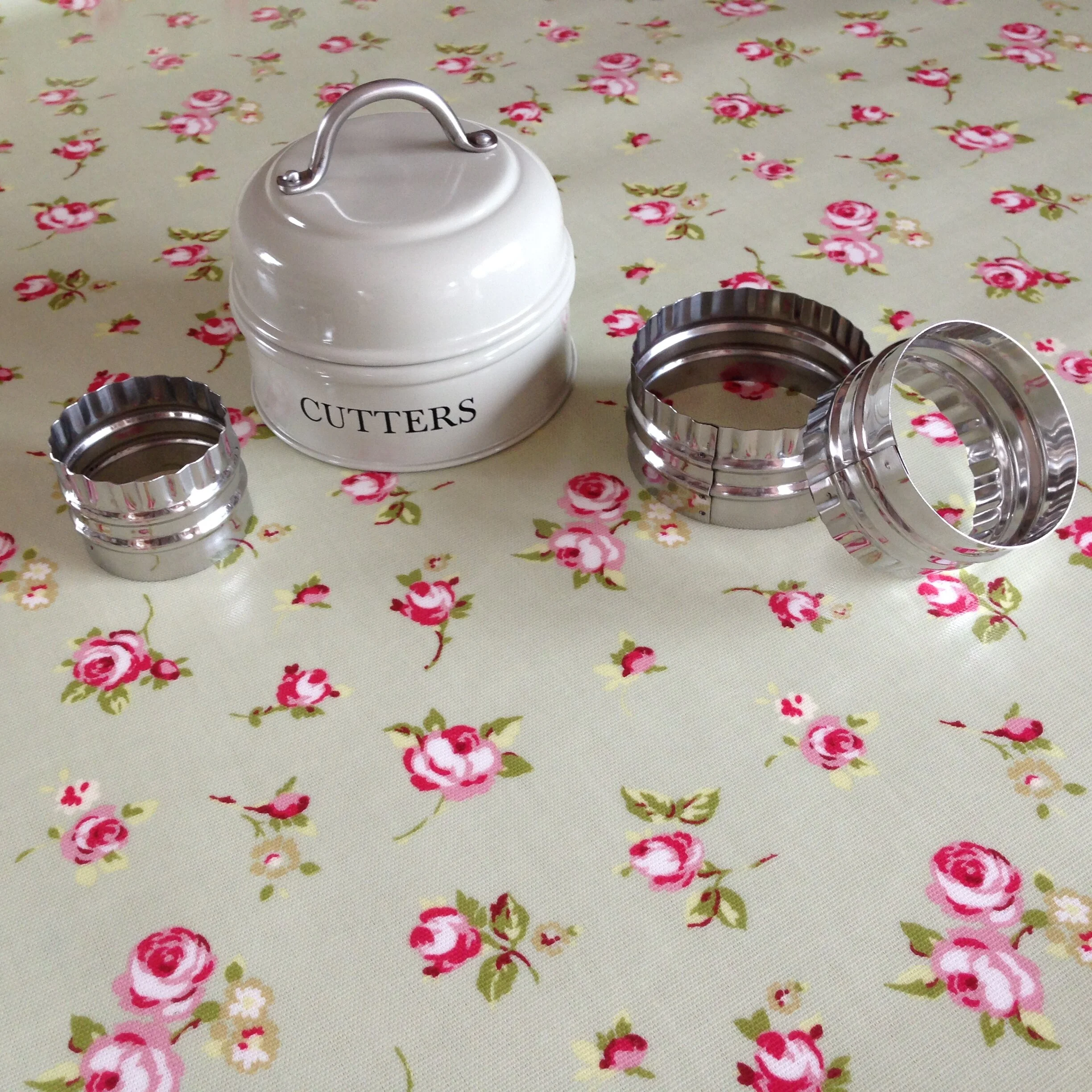 Original Oilcloth sage rosebud.JPG