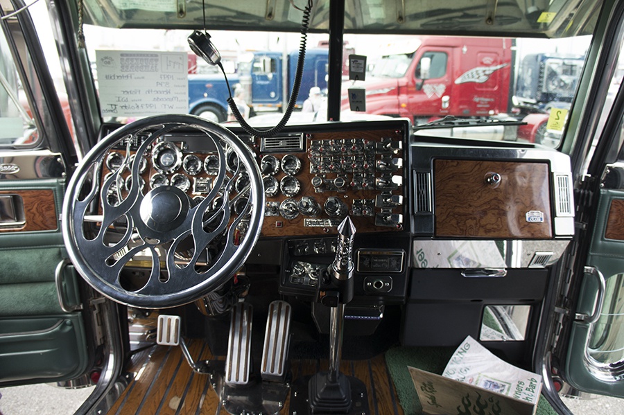 large_54cf86dbee2daaf34b9e.jpg