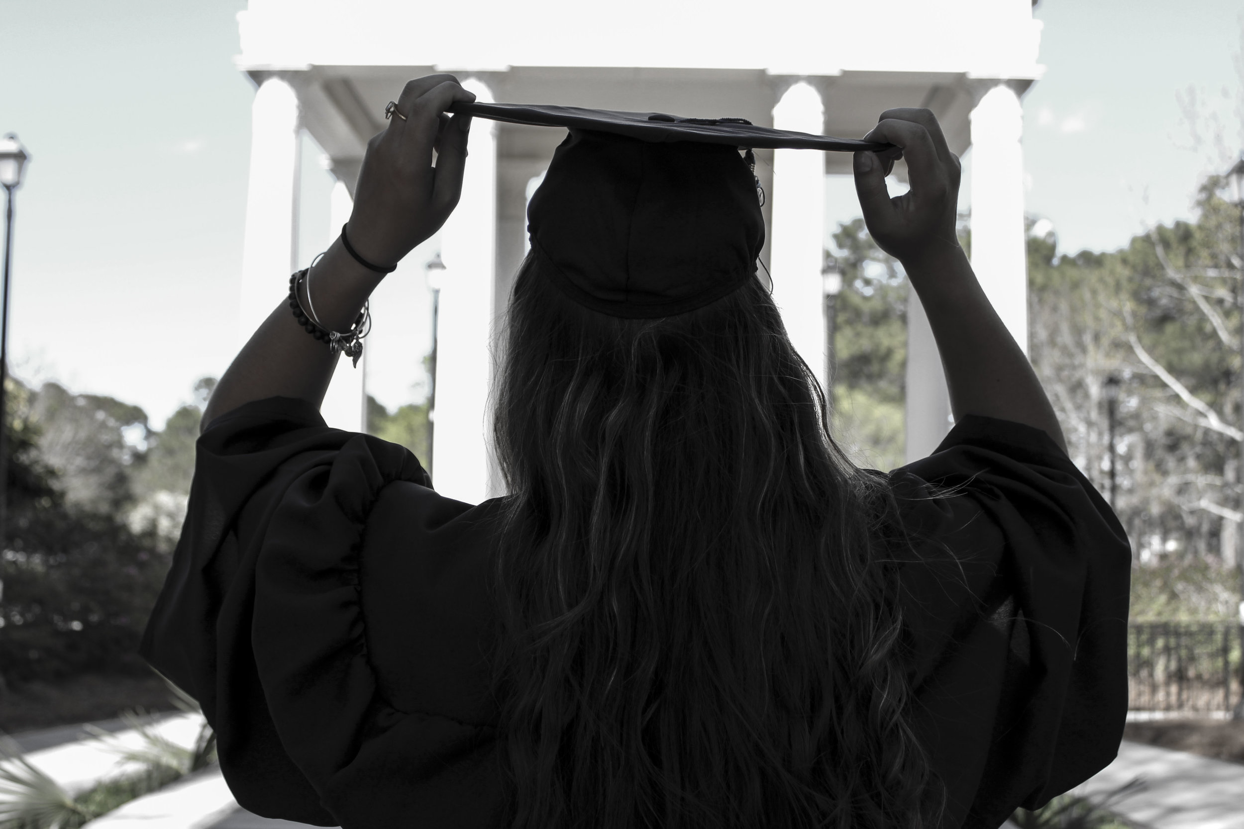 grad109.jpg
