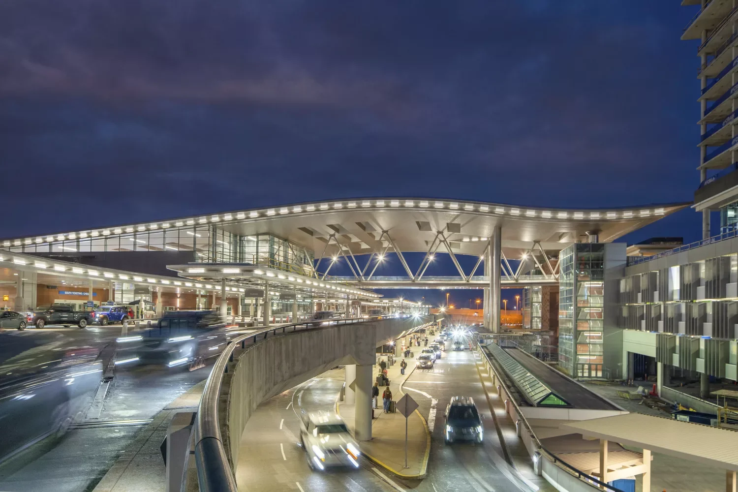 Nashville international airport.webp
