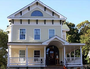 naomis-inn-springfield1.jpg